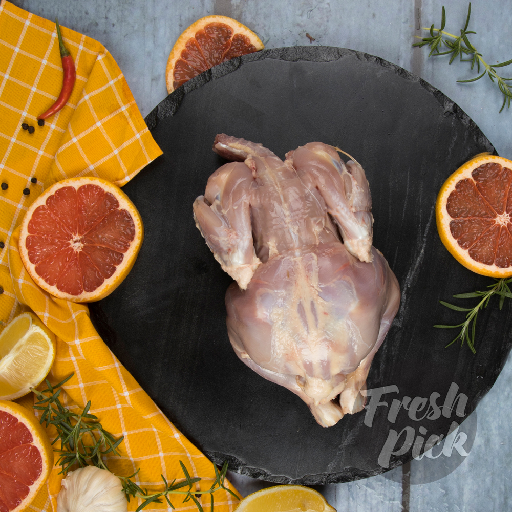 Whole Chicken w/o Skin | Antibiotic-residue-free | Grain-fed Farm-raised Chicken | Hormone-free | 900-1200g (Entire bird cleaned without skin)